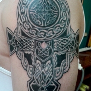 татуировка кельтский крест