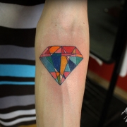 татуировка алмаз