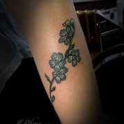 татуировка цветок